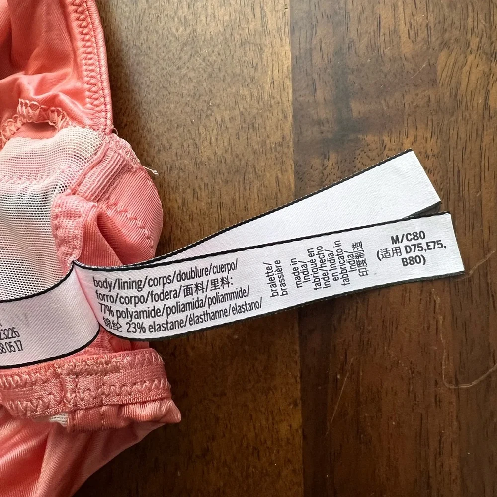 Victoria Secret Purple/Pink Bralette Set Size Medium NWT - Picture 16 of 16